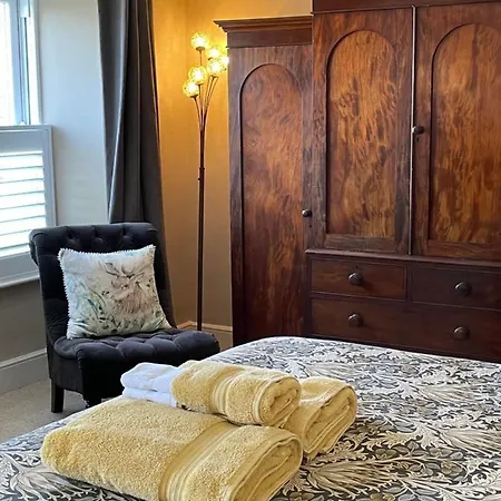 Bed and breakfast Treveighan 4*