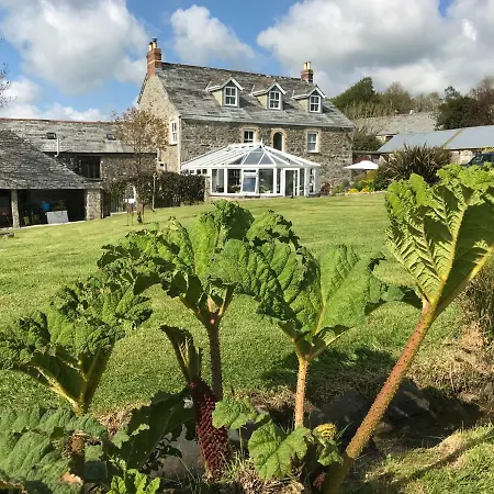 Treveighan Bed and breakfast 4*
